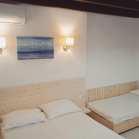 Occasus Room Comfort Chalki Town Extérieur photo
